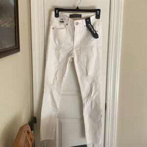 NEW WITH TAGS express white jeans
